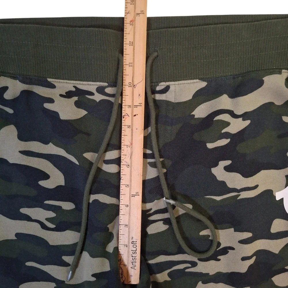 True Religion Camo Jogger Welt Men's 2XL (40x27) Green Camouflage Sweatpants